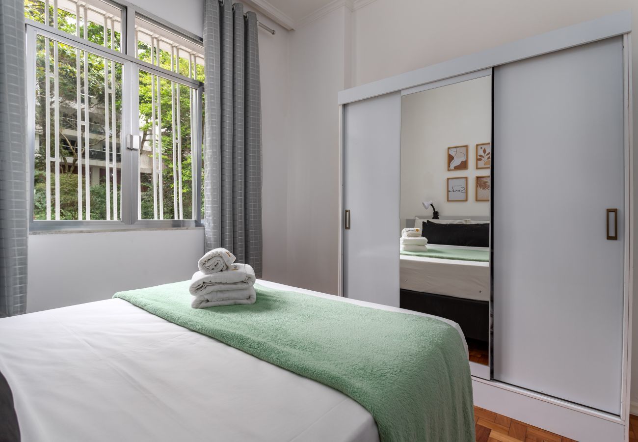 Apartamento em Rio de Janeiro - Conforto em Botafogo |Ideal para casais| LM108 