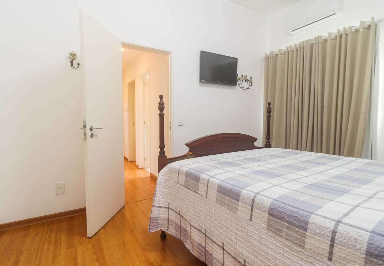 Apartamento em Rio de Janeiro - Brt401B|2 quartos em Copacabana, 10 min do Posto 3
