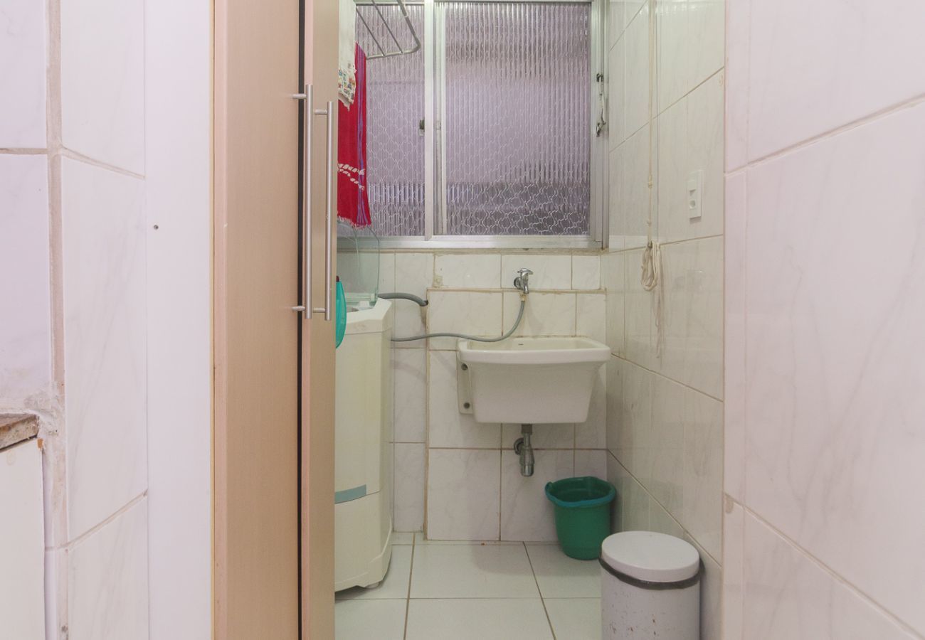 Apartamento em Rio de Janeiro - Brt401B|2 quartos em Copacabana, 10 min do Posto 3