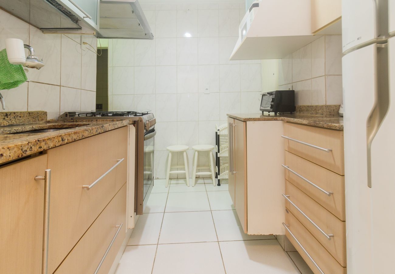 Apartamento em Rio de Janeiro - Brt401B|2 quartos em Copacabana, 10 min do Posto 3