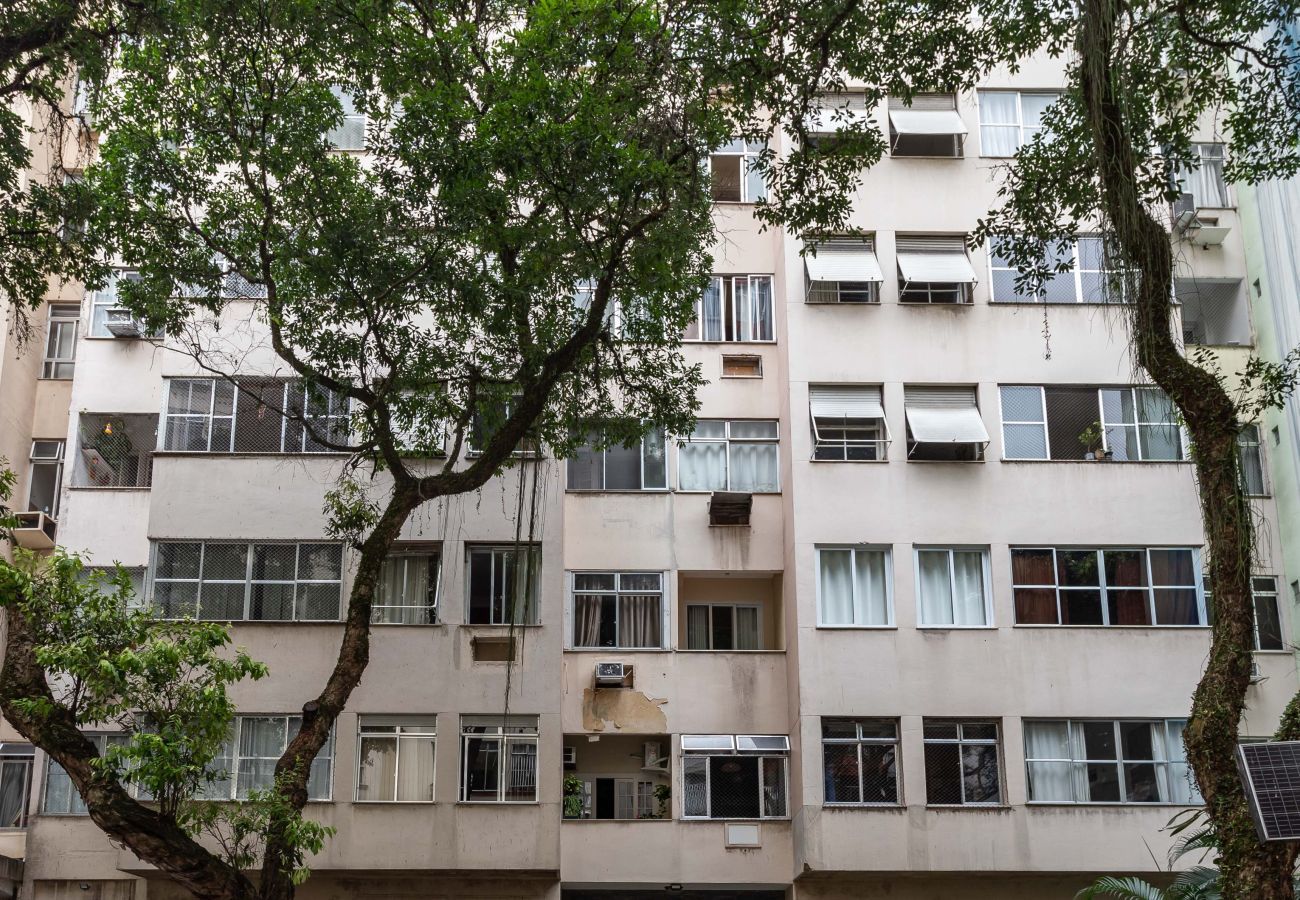 Apartamento em Rio de Janeiro - Charme em Copa | Ótimo para casais | MVC1103
