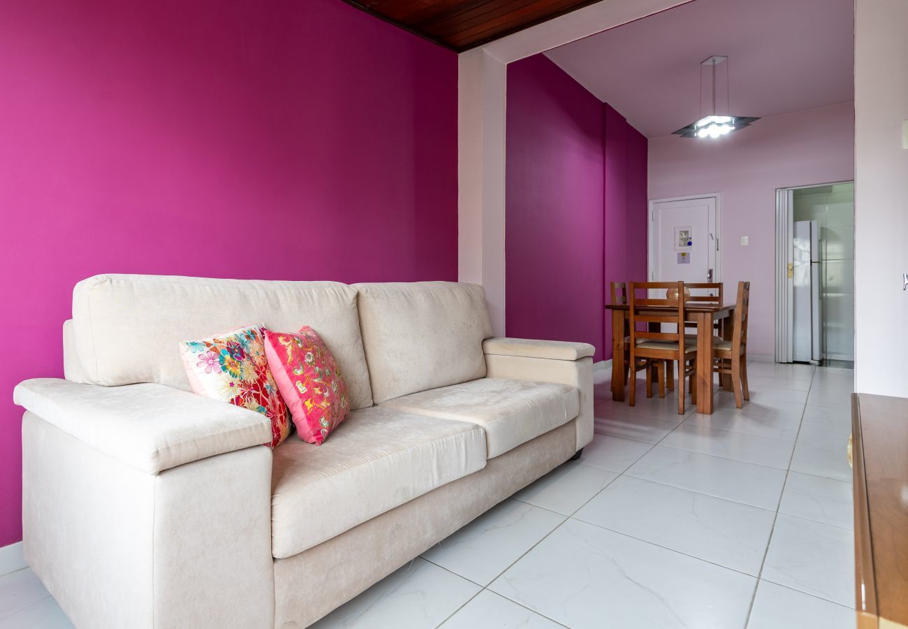Apartamento em Rio de Janeiro - Charme em Copa | Ótimo para casais | MVC1103