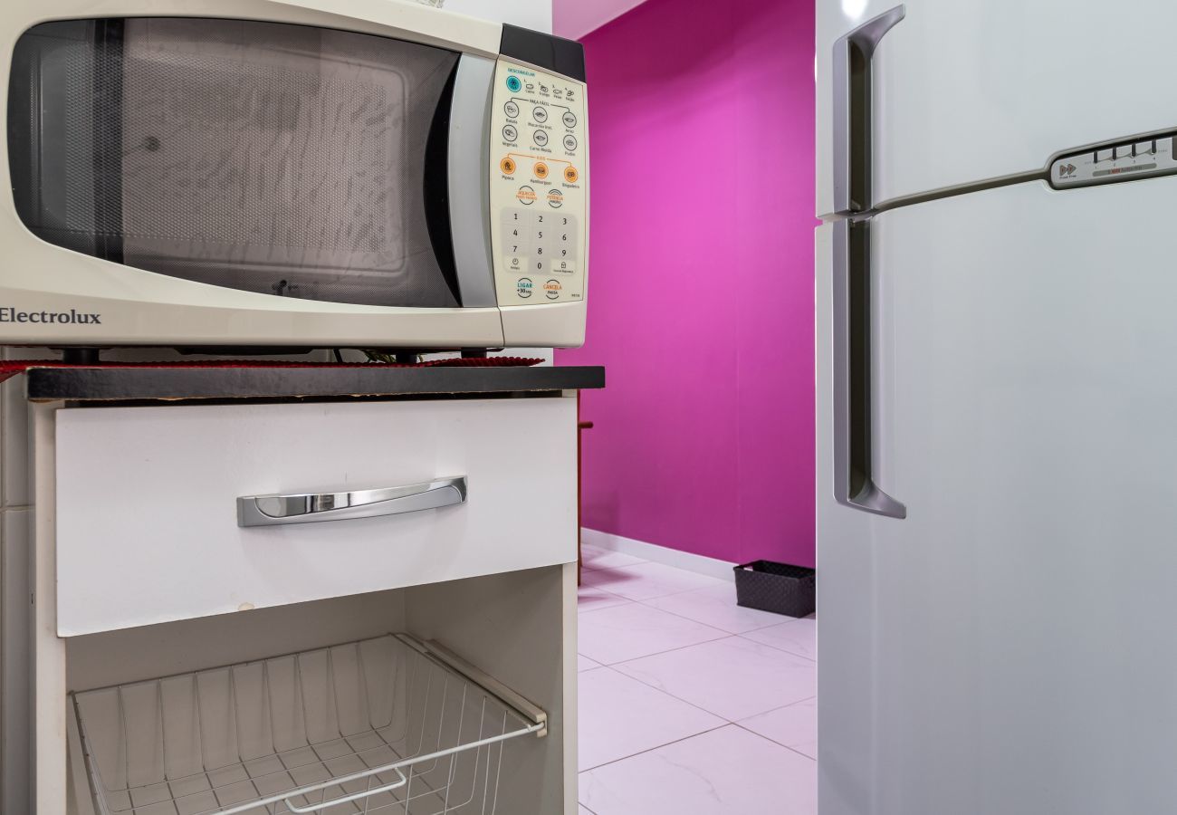 Apartamento em Rio de Janeiro - Charme em Copa | Ótimo para casais | MVC1103