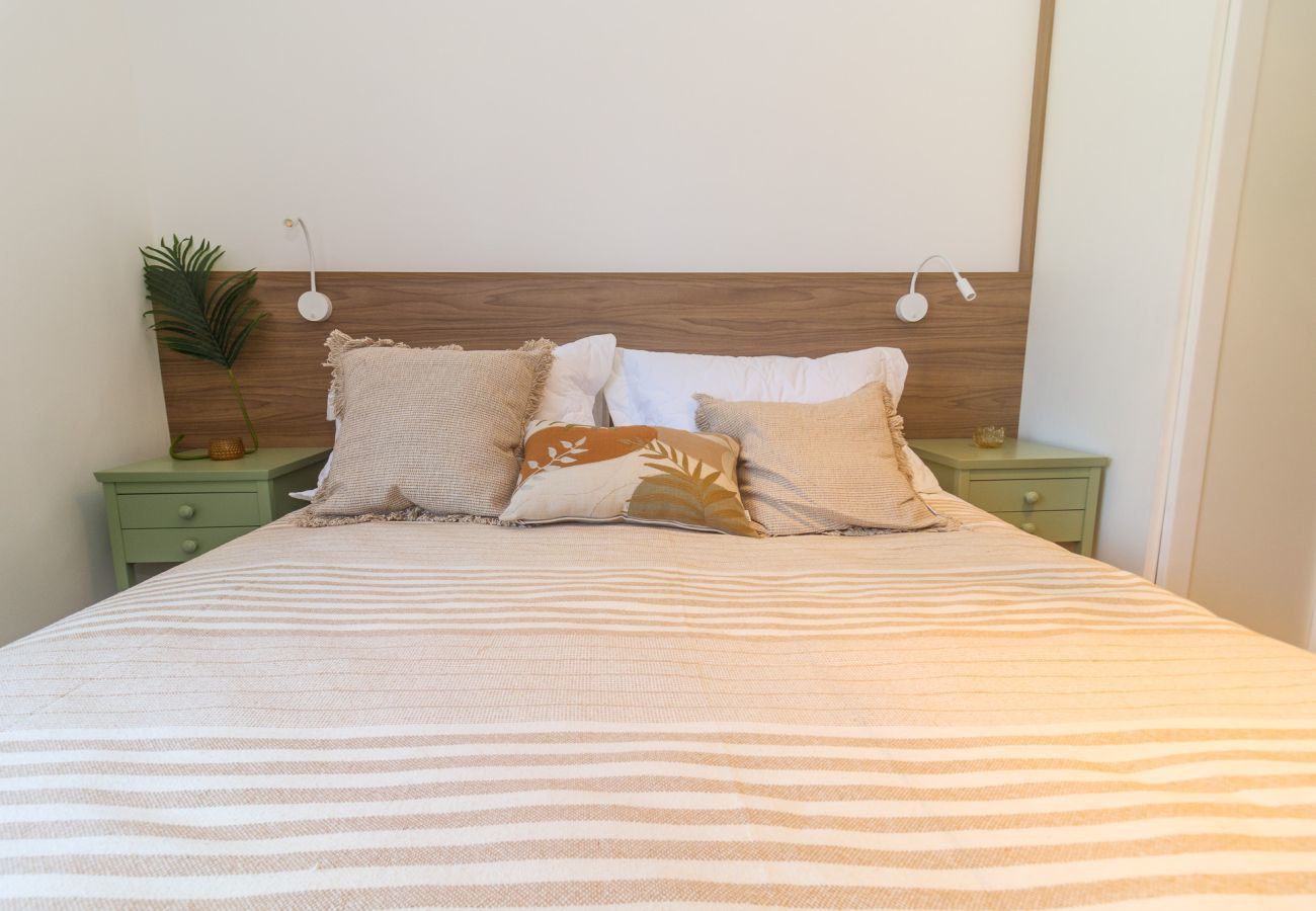 Apart-hotel em Rio de Janeiro - Lira602 | Leblon 2 qtos, vista Cristo e 2 Irmãos