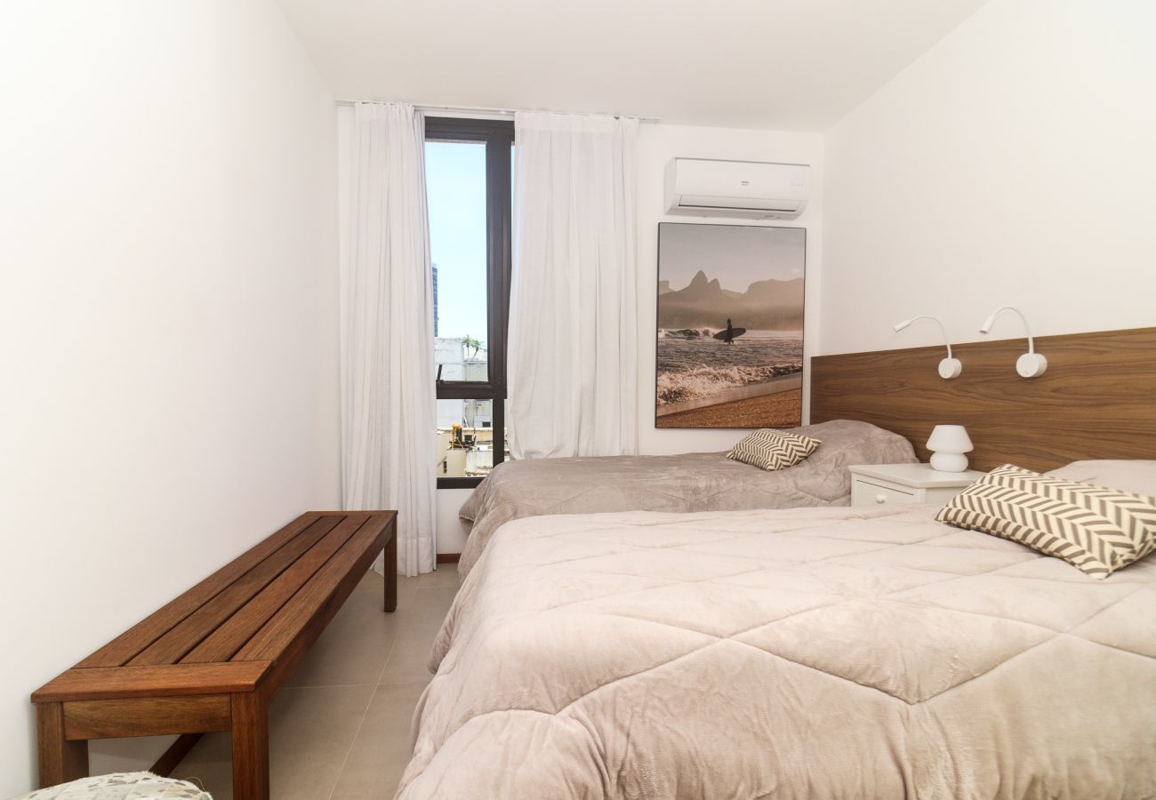 Apart-hotel em Rio de Janeiro - Lira602 | Leblon 2 qtos, vista Cristo e 2 Irmãos