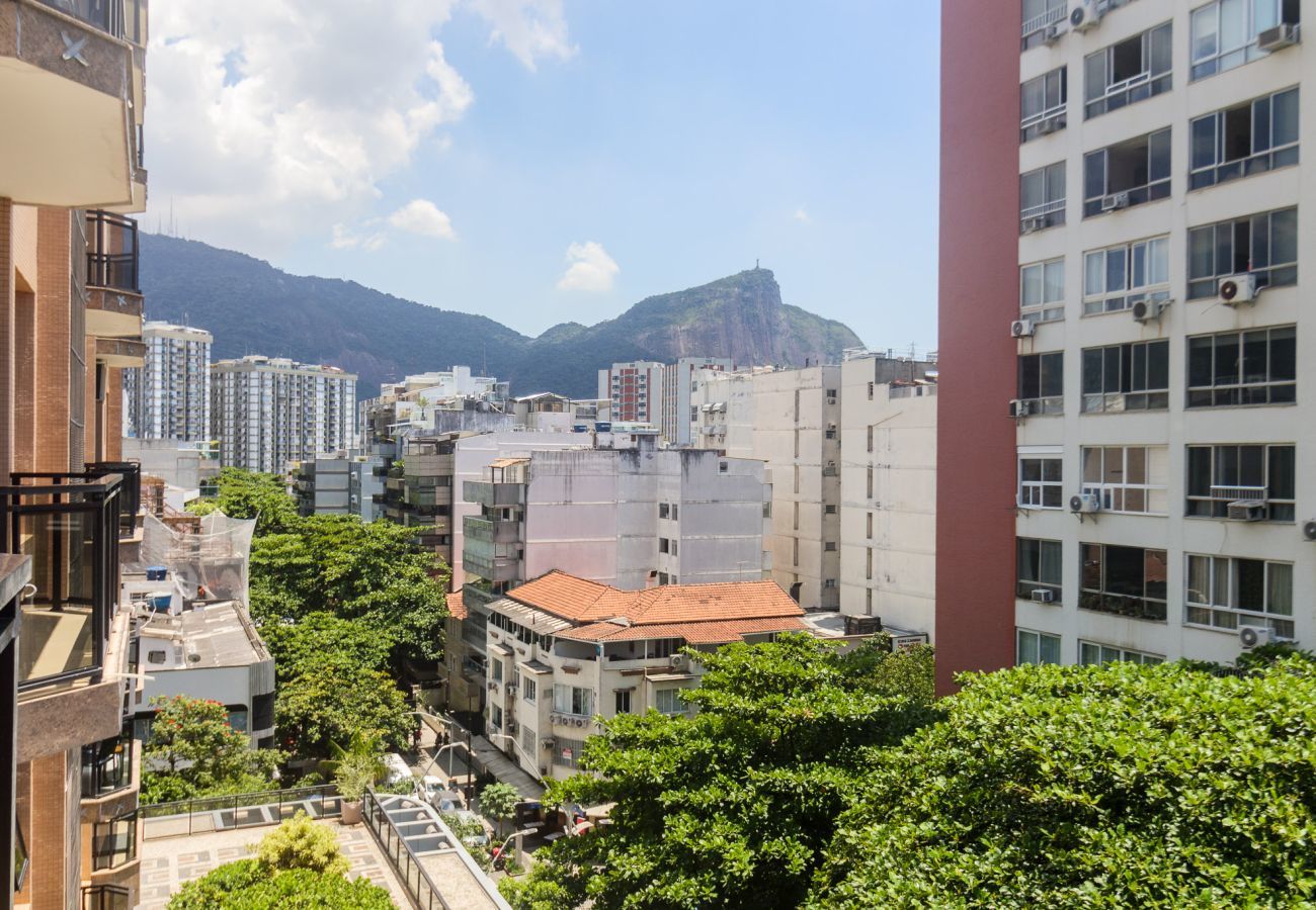Apart-hotel em Rio de Janeiro - Lira602 | Leblon 2 qtos, vista Cristo e 2 Irmãos