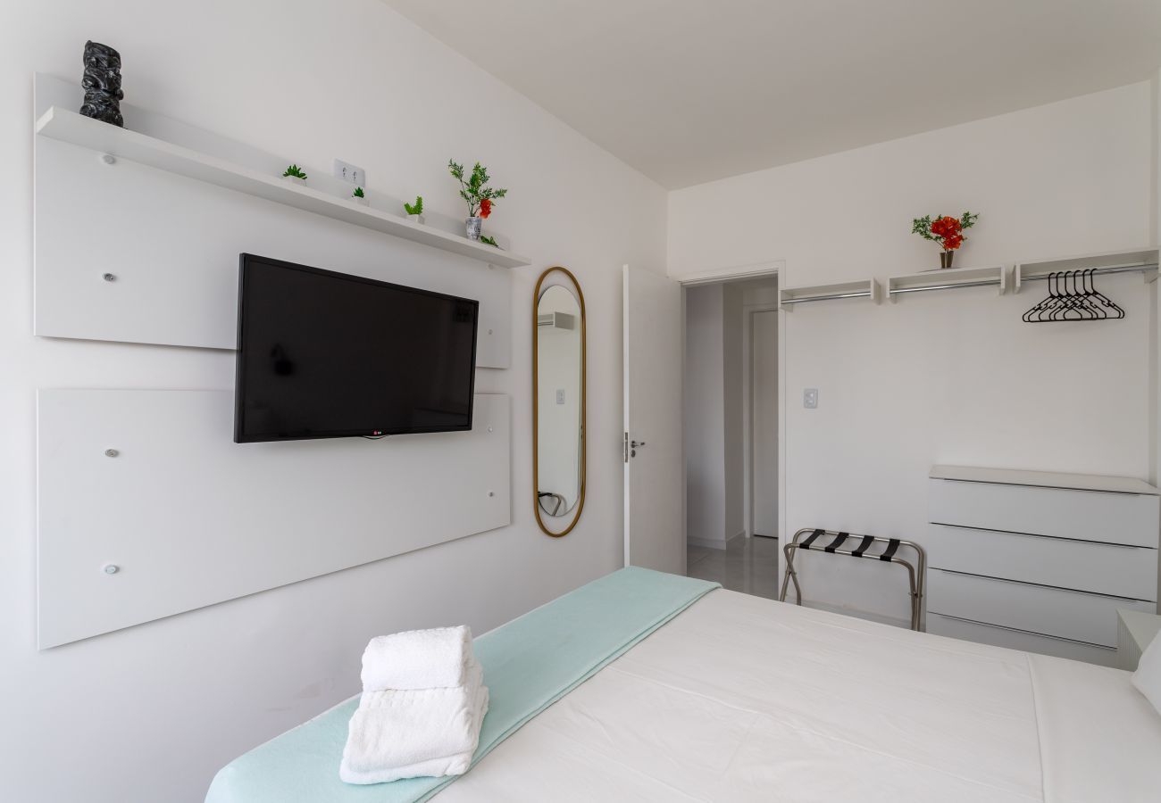 Apartamento em Rio de Janeiro - Charme em Botafogo | Bem decorado | SCT1202 