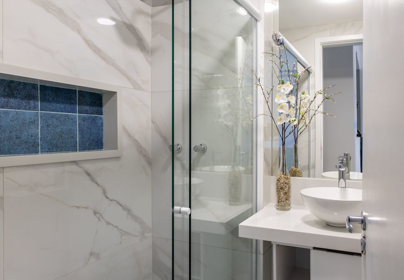 Apartamento em Rio de Janeiro - Charme em Botafogo | Bem decorado | SCT1202 