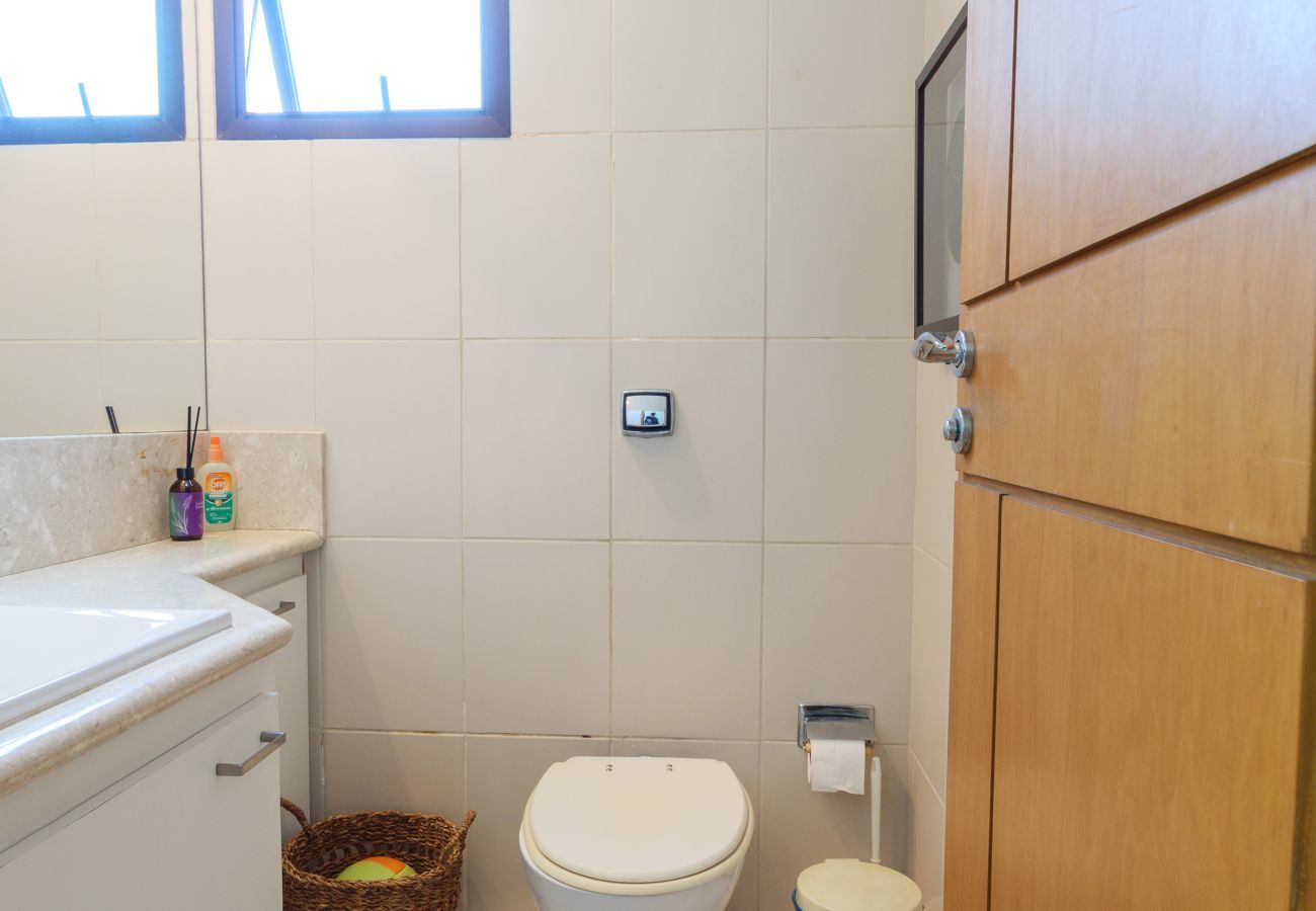 Apart-hotel em Rio de Janeiro - JON705 | Cobertura em Ipanema com vista pro Cristo