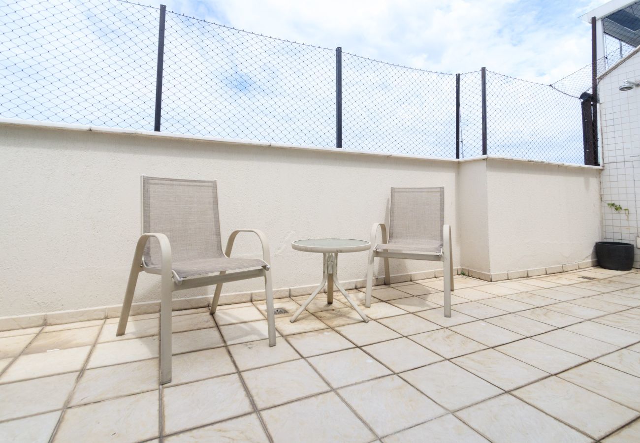 Apart-hotel em Rio de Janeiro - JON705 | Cobertura em Ipanema com vista pro Cristo
