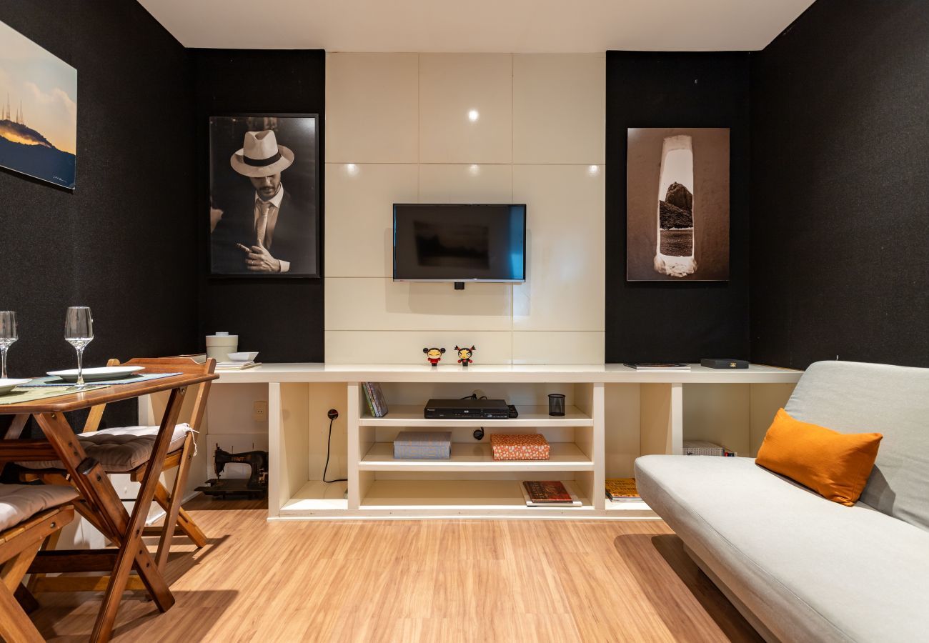 Apartamento em Rio de Janeiro - Casa a 6 minutos da praia de Ipanema | NS101