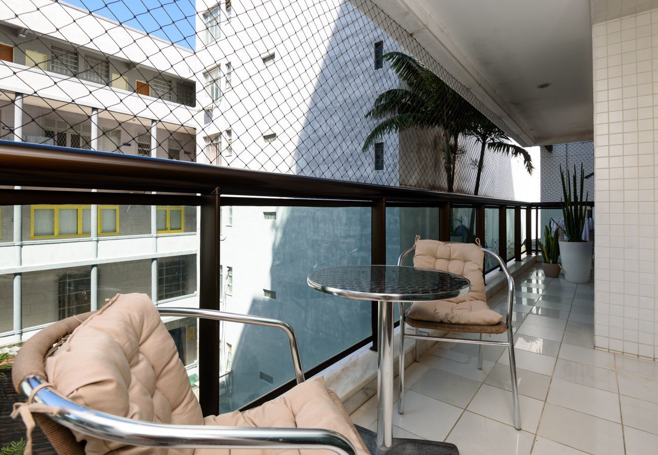 Apart-hotel em Rio de Janeiro - Jon104| 2 quartos em Ipanema a 5 minutos da praia