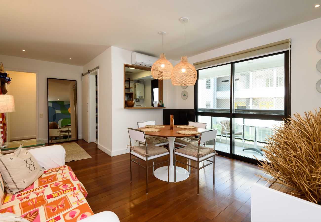 Apart-hotel em Rio de Janeiro - Jon104| 2 quartos em Ipanema a 5 minutos da praia