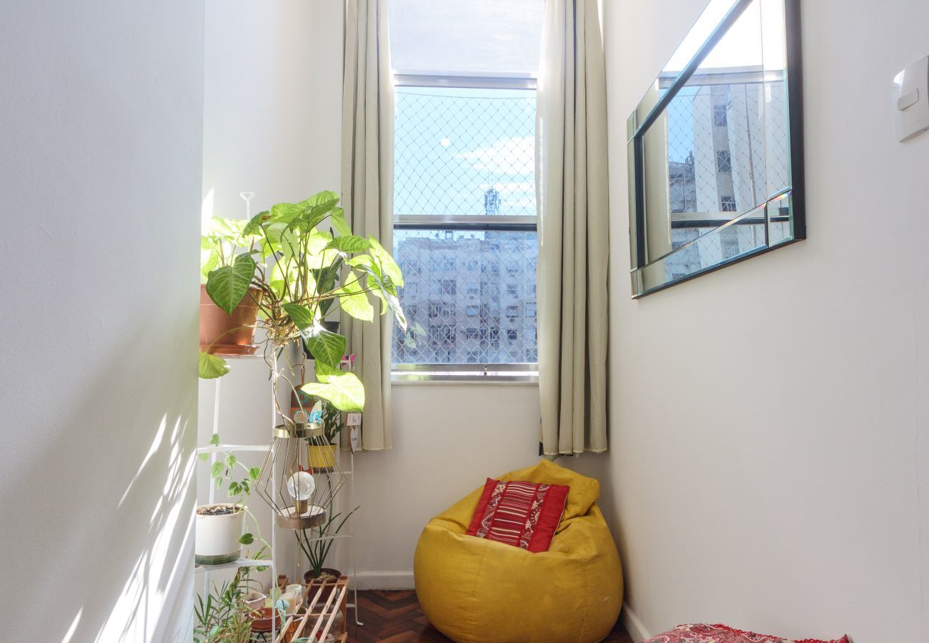 Apartamento em Rio de Janeiro - NS604| quarto e sala á 400m da praia