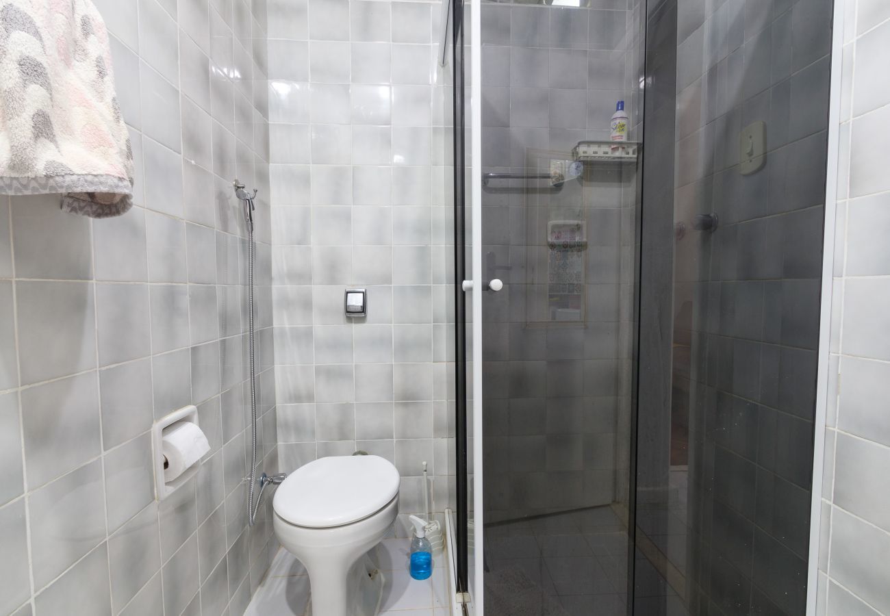 Apartamento em Rio de Janeiro - NS604| quarto e sala á 400m da praia