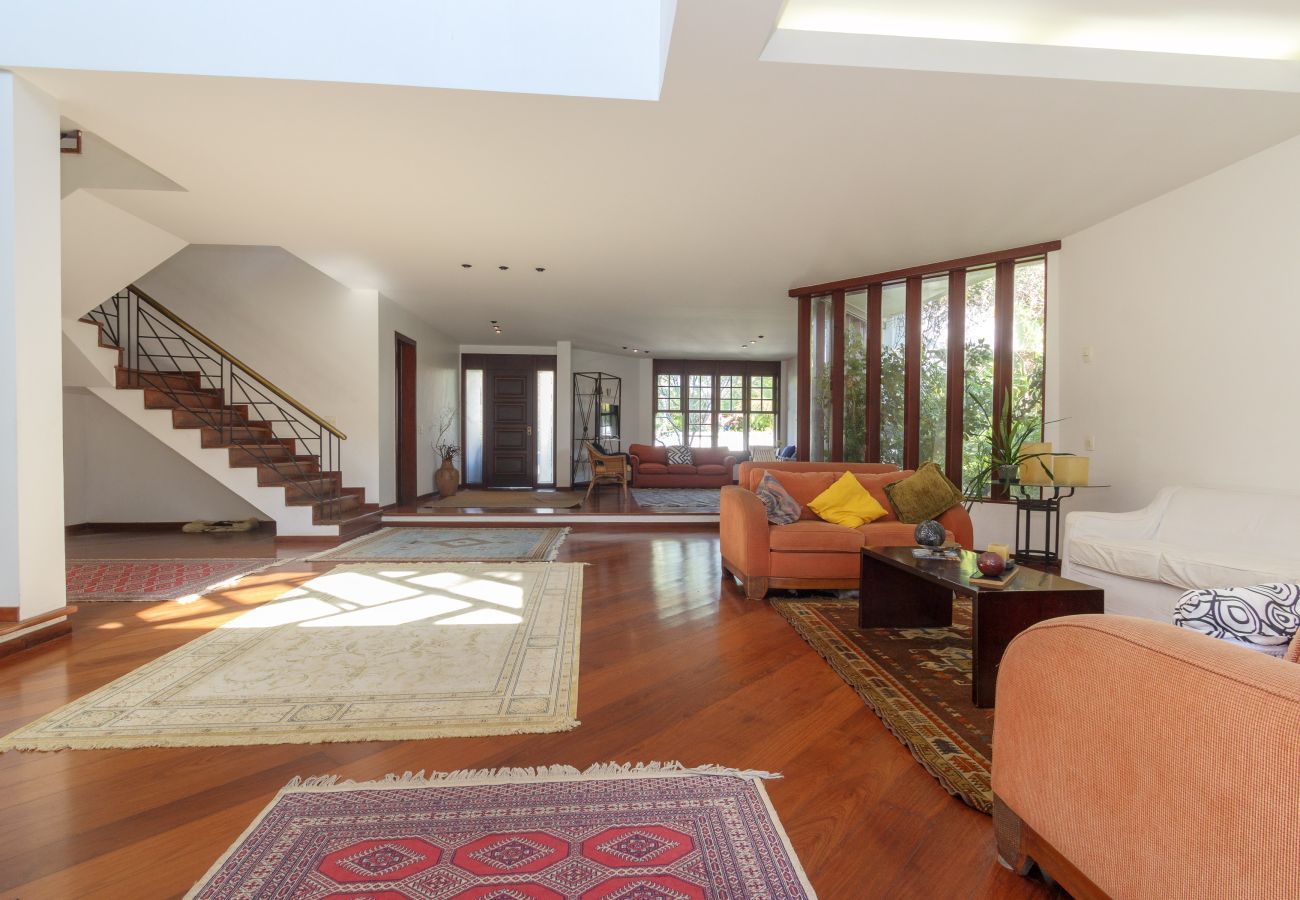 Casa em Rio de Janeiro - CasaBarra55 | Casa com 5 quartos , piscina e sauna