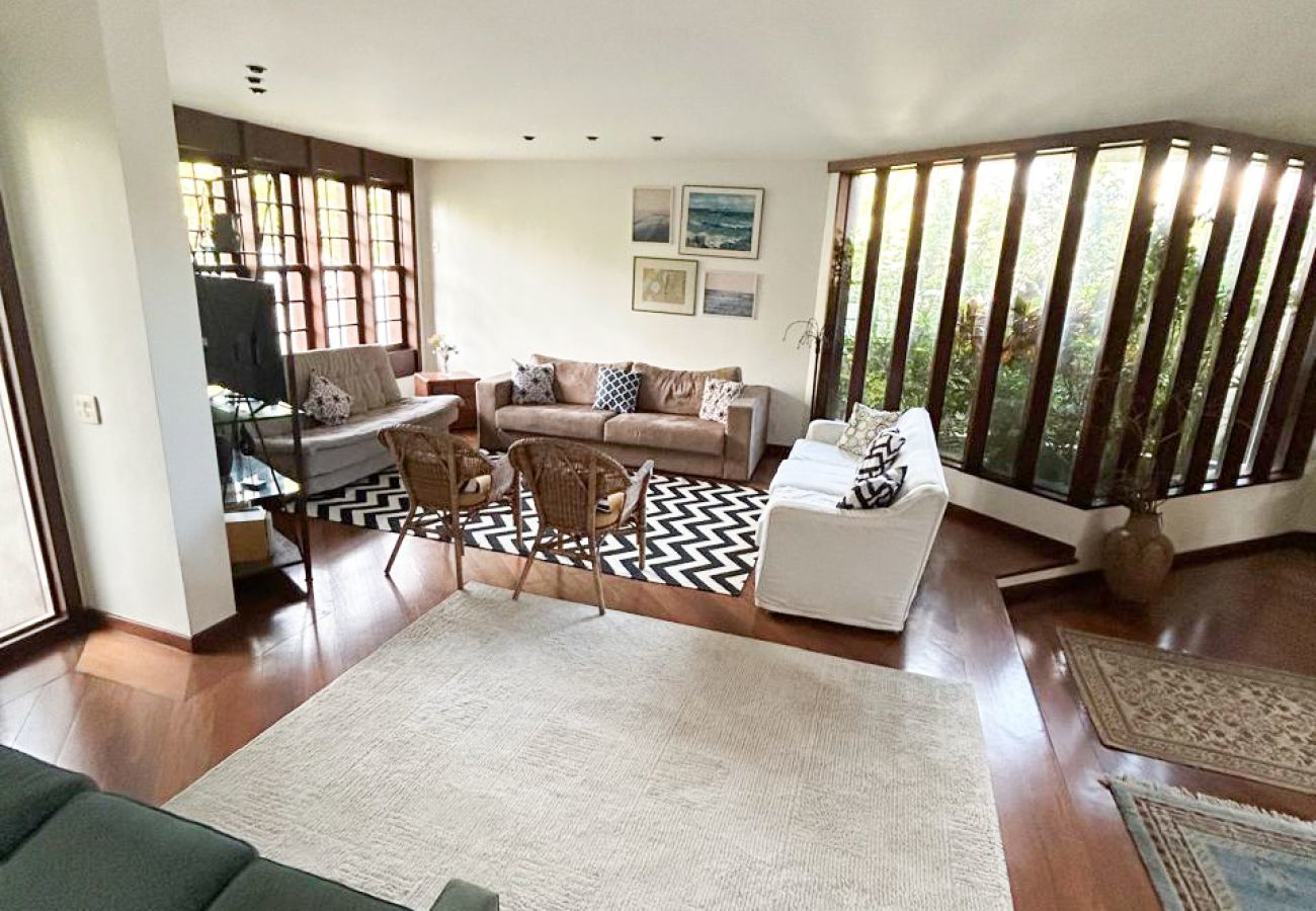 Casa em Rio de Janeiro - CasaBarra55 | Casa com 5 quartos , piscina e sauna