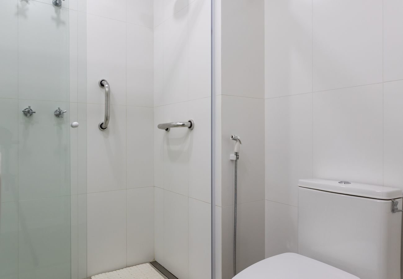 Apartamento em Rio de Janeiro - 9 minutos da praia de Botafogo | MRF1307
