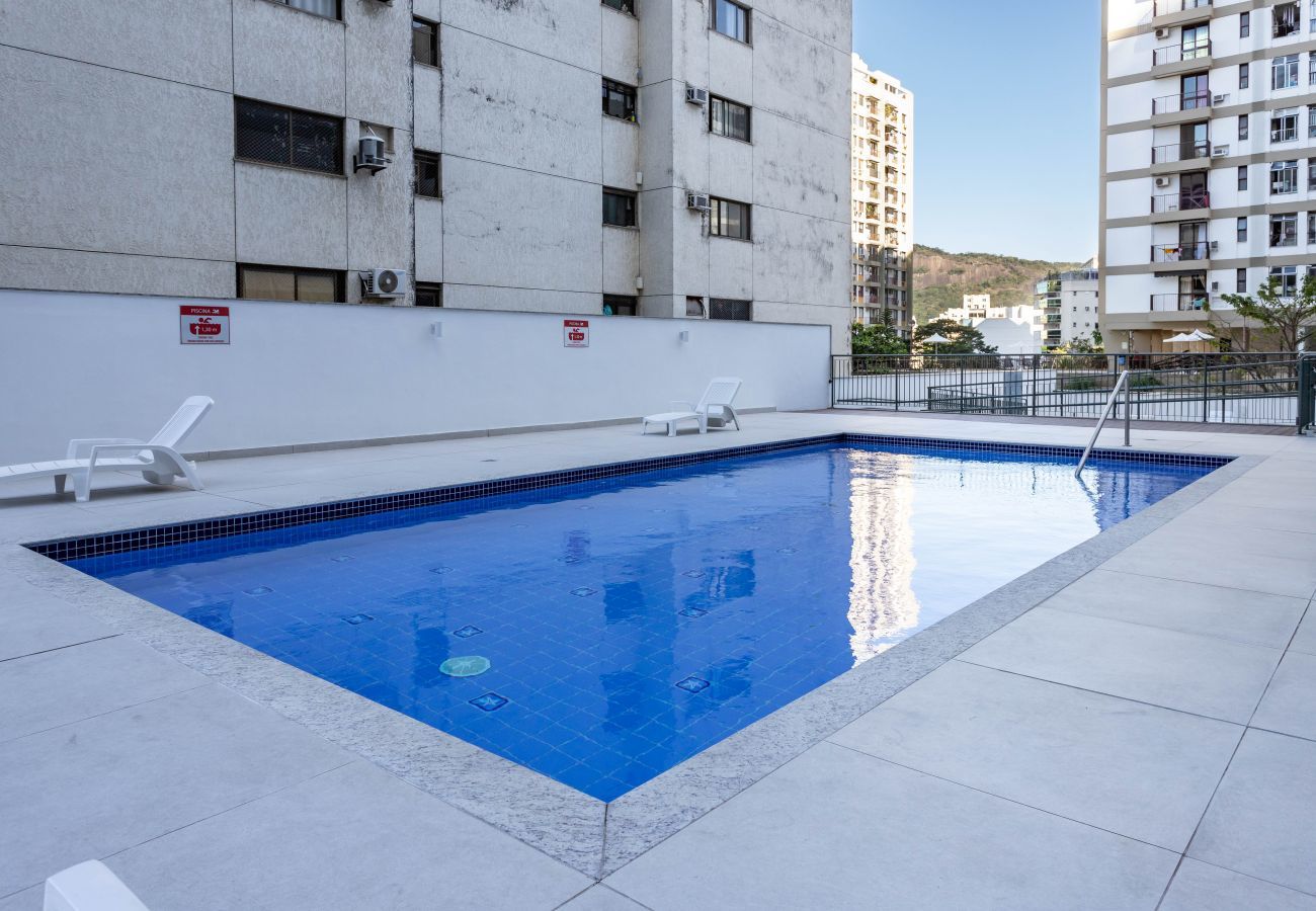 Apartamento em Rio de Janeiro - 9 minutos da praia de Botafogo | MRF1307