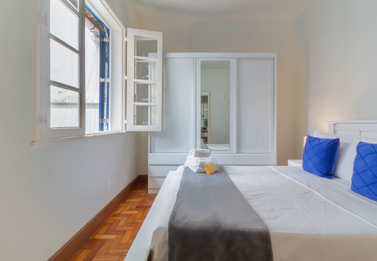 Apartamento em Rio de Janeiro - Próximo do metrô e 10 minutos da praia | MFB302