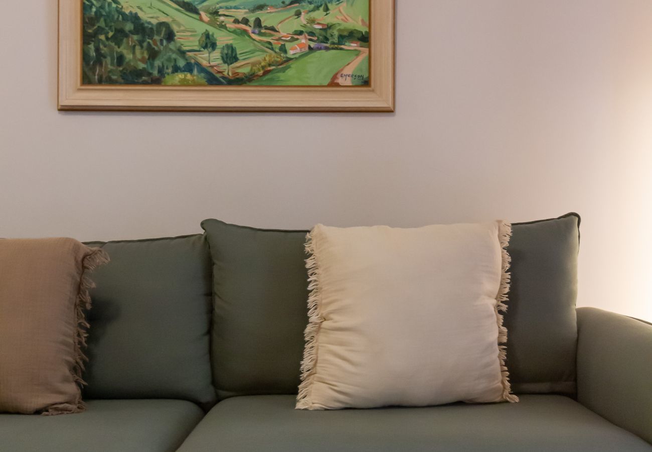 Apartamento em Rio de Janeiro - Próximo do metrô e 10 minutos da praia | MFB302