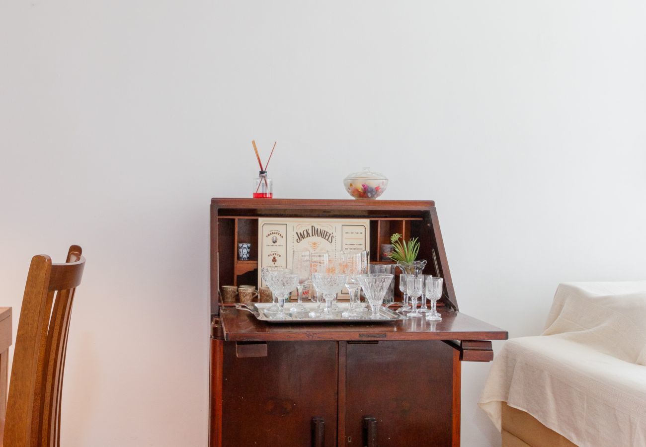 Apartamento em Rio de Janeiro - MARIO107 | Charmoso apartamento no Leblon