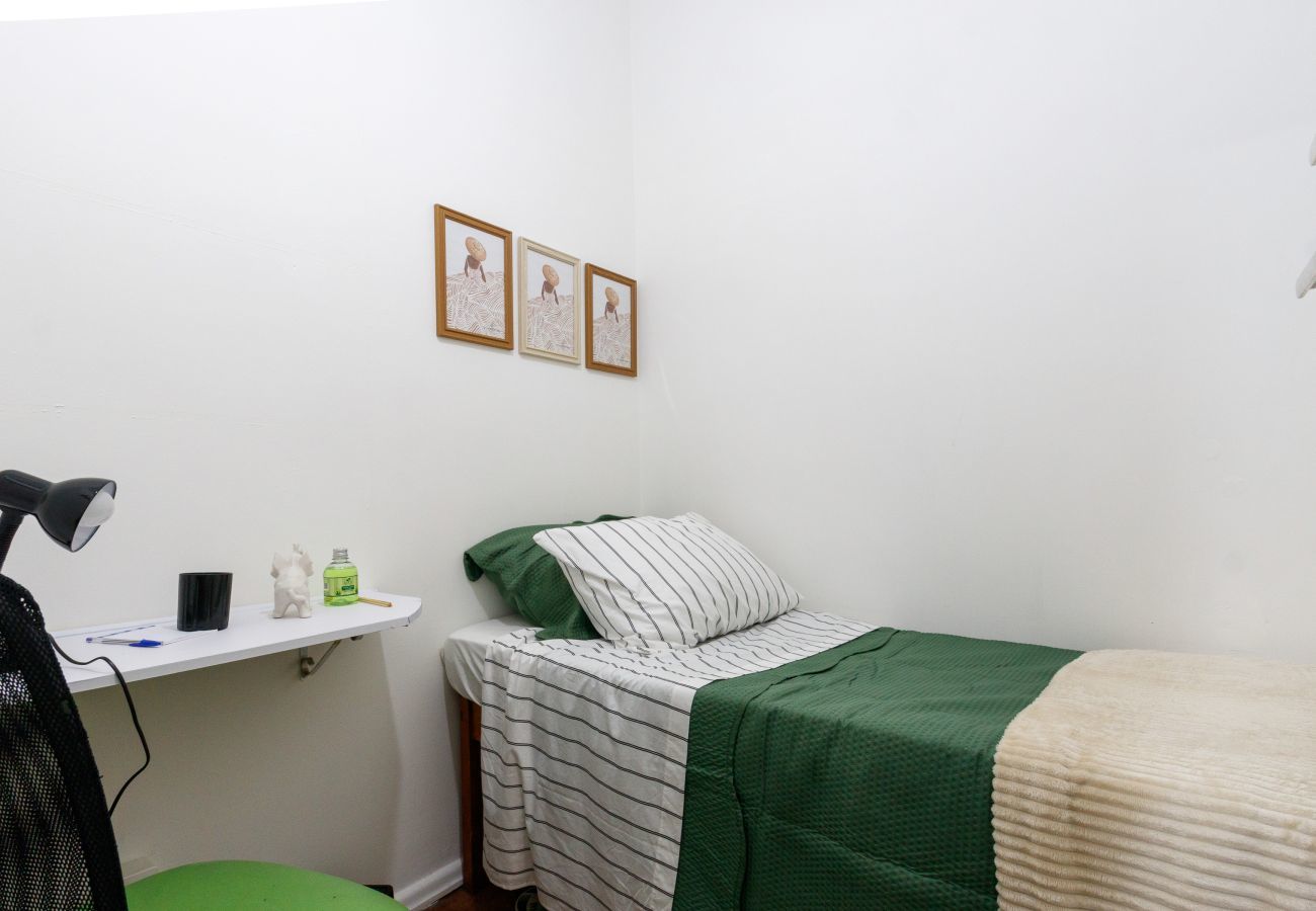 Apartamento em Rio de Janeiro - MARIO107 | Charmoso apartamento no Leblon