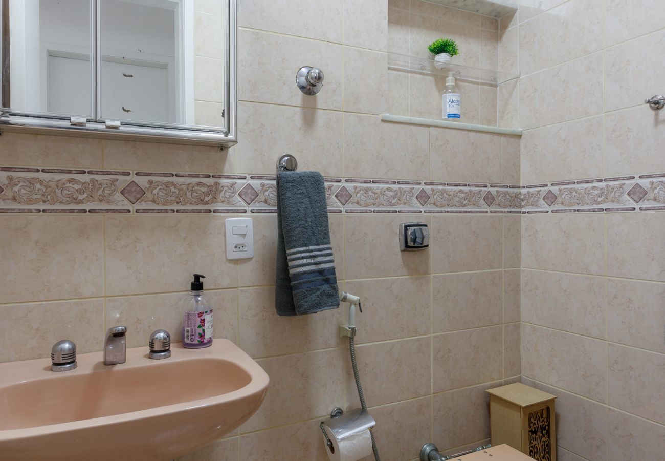 Apartamento em Rio de Janeiro - Duvivier1202|Conforto a 3 min da praia de Copa