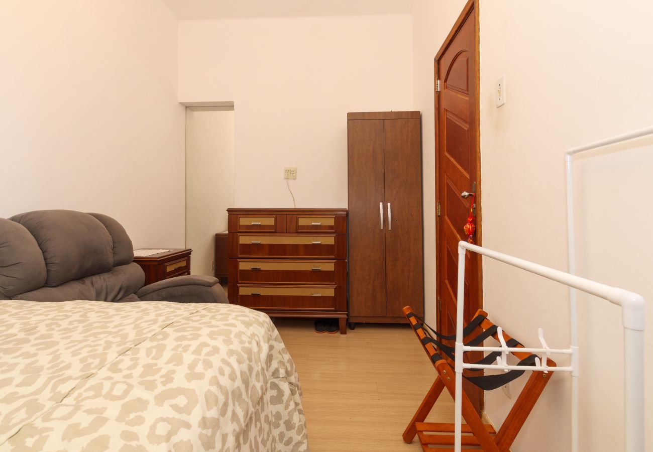Apartamento em Rio de Janeiro - Hum233|Apartamento a 5 min da praia Leblon