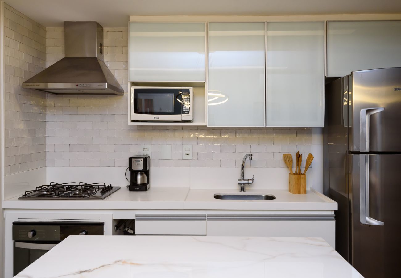 Apartamento em Rio de Janeiro - Albuq103|Apartamento luxuoso no Leblon