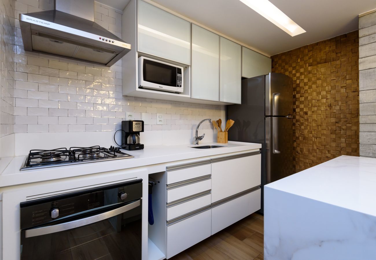 Apartamento em Rio de Janeiro - Albuq103|Apartamento luxuoso no Leblon