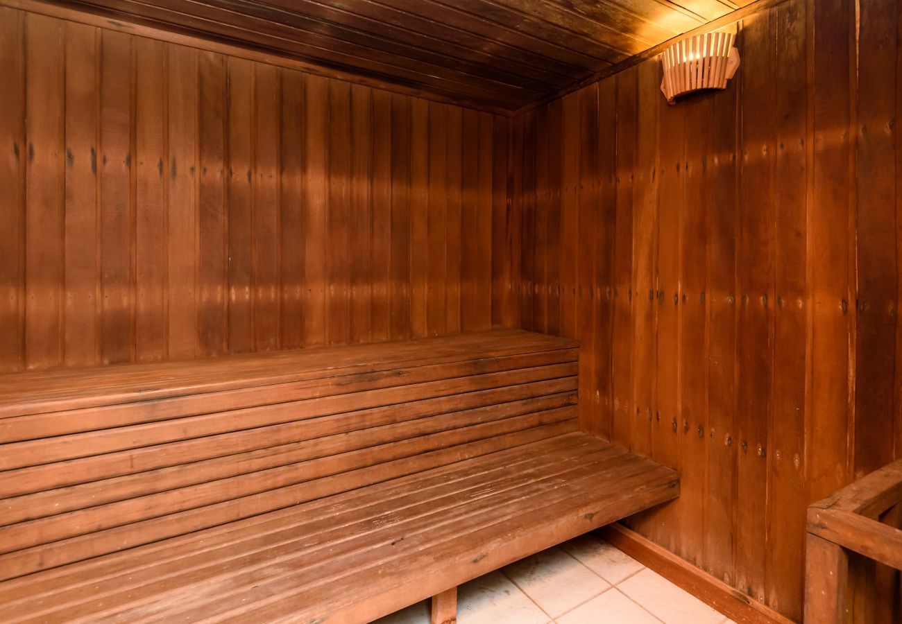 Apartamento em Rio de Janeiro - Albuq103|Apartamento luxuoso no Leblon