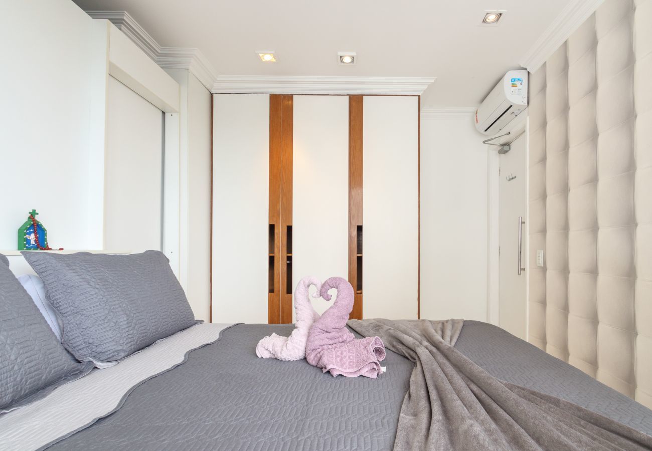 Apartamento em Rio de Janeiro - Epitácio 401 | Apartamento com vista para Lagoa