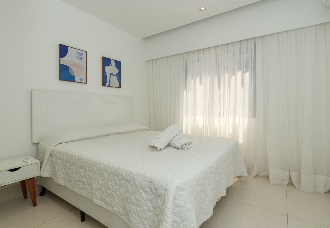 Apart-hotel em Rio de Janeiro - Prud803 | Apartamento a 1 min da praia de Ipanema