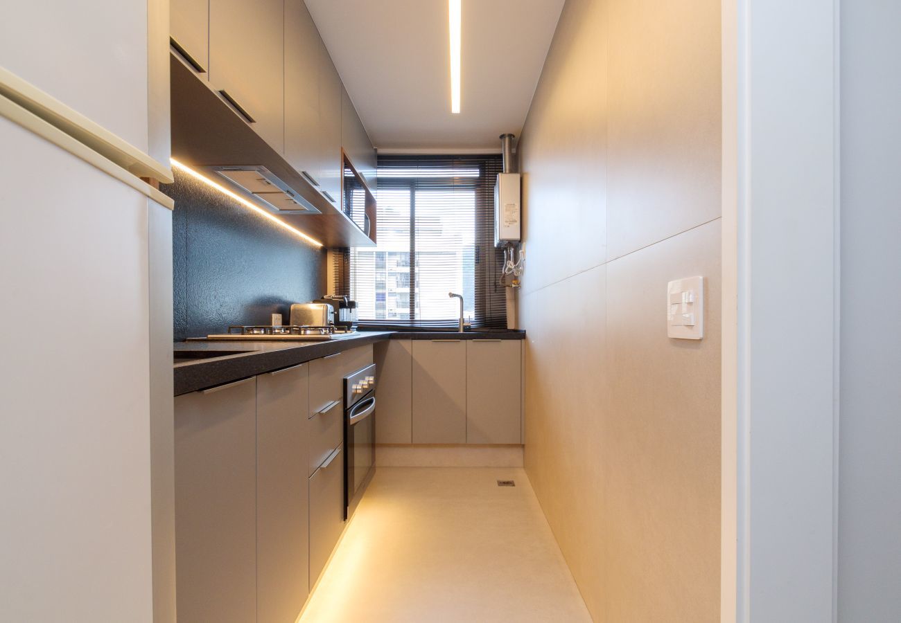 Apart-hotel em Rio de Janeiro - Azevedo606|Flat ao lado da Dias Ferreira + piscina