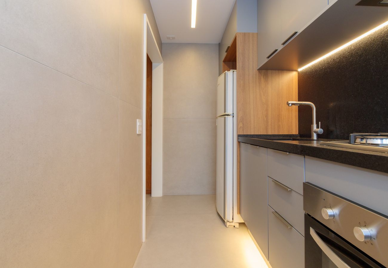 Apart-hotel em Rio de Janeiro - Azevedo606|Flat ao lado da Dias Ferreira + piscina