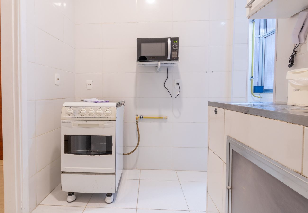 Apartamento em Rio de Janeiro - Sam403|2 quartos no Leme a 2 minutos a pé da praia