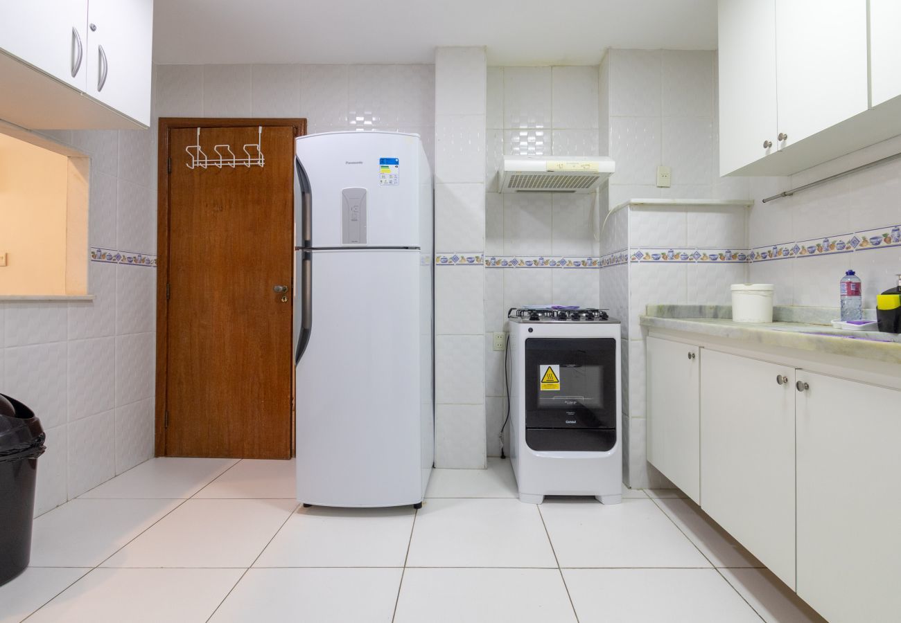 Apartamento em Rio de Janeiro - NS302 |3 quartos em Copacabana a 3 minutos da praia