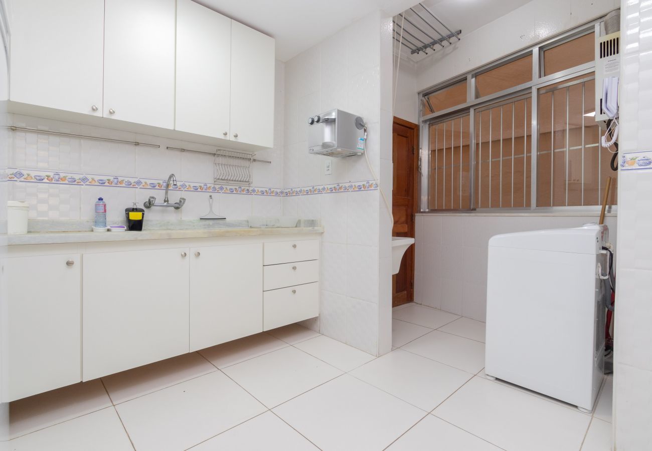 Apartamento em Rio de Janeiro - NS302 |3 quartos em Copacabana a 3 minutos da praia