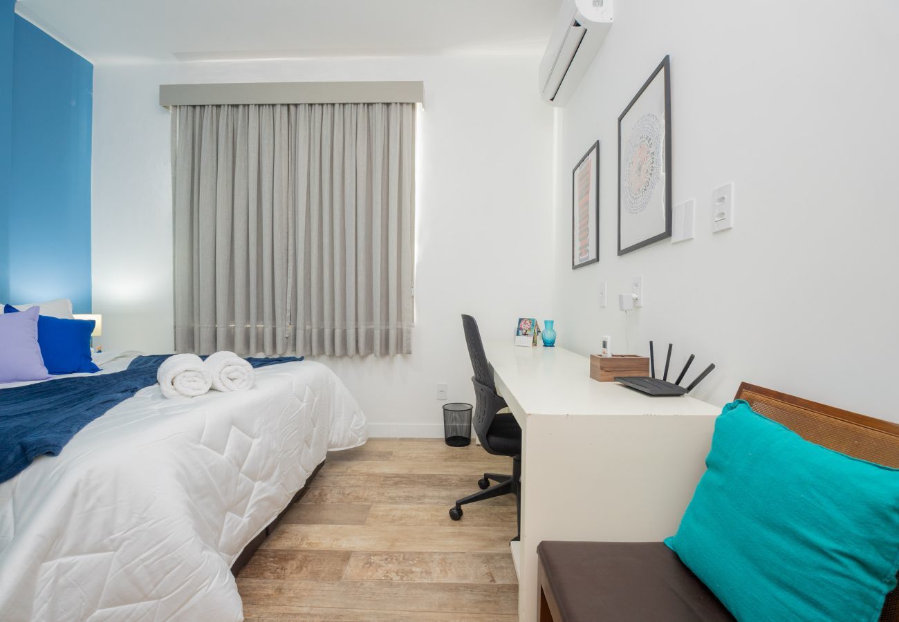 Apartamento em Rio de Janeiro - Jul1003|Lindo apto em Copacabana, 5 min do Posto 6