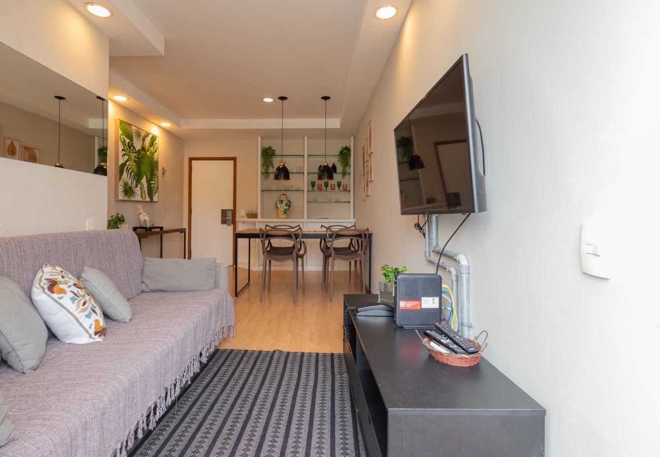 Apart-hotel em Rio de Janeiro - Lira1704|Flat no Leblon c/piscina a 2 min da praia