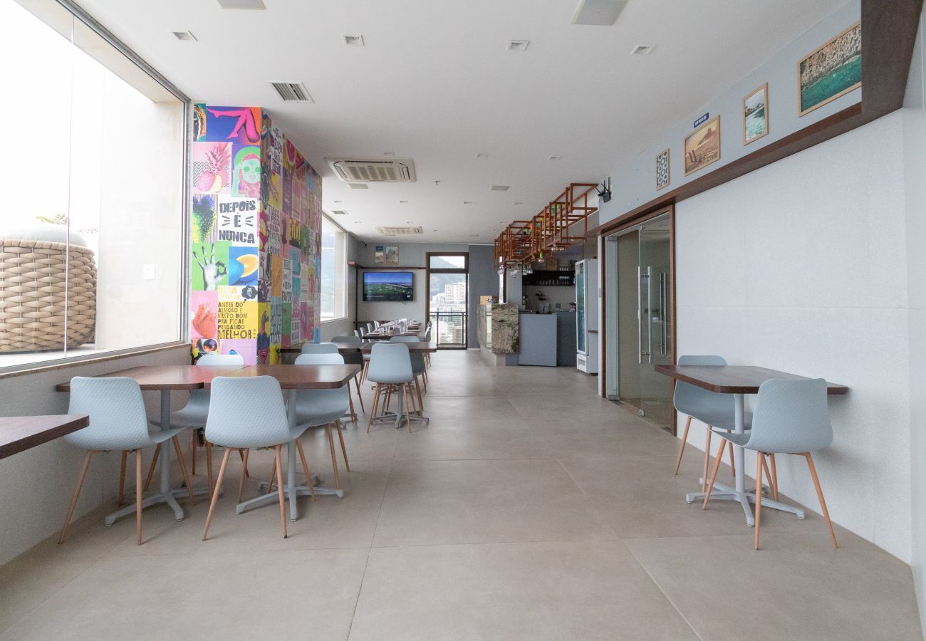 Apart-hotel em Rio de Janeiro - Lira1704|Flat no Leblon c/piscina a 2 min da praia