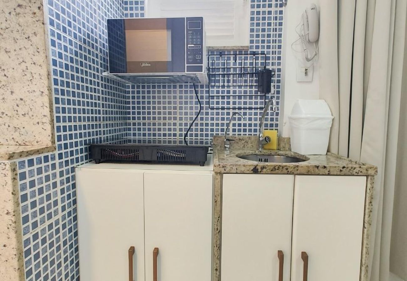 Apartamento em Rio de Janeiro - Góis 403|Charmoso studio no Leblon para 4 pessoas