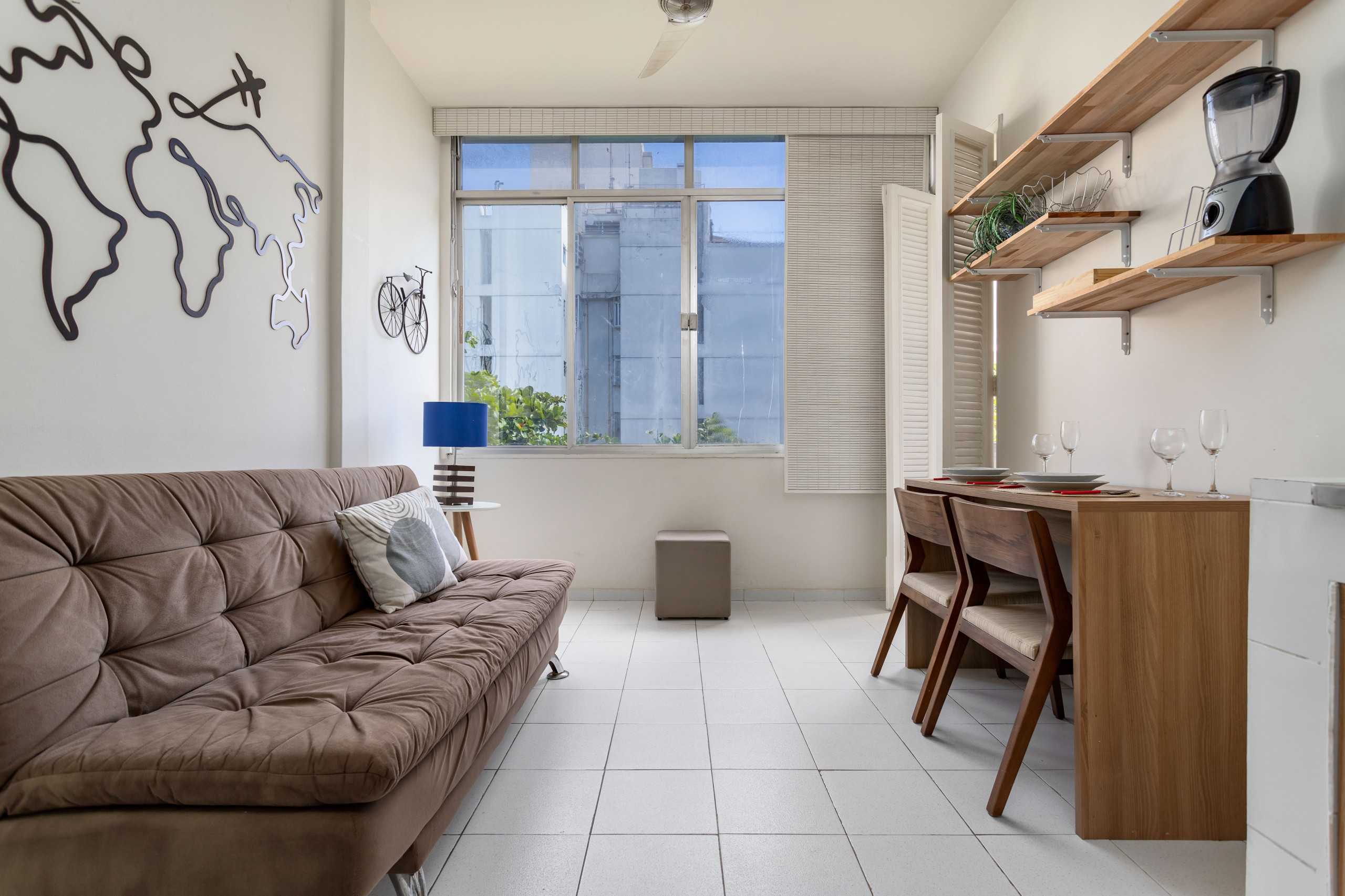  in Rio de Janeiro - Comfort in Ipanema |2 blocks from the beach| VP604 