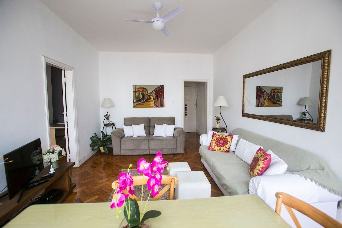  in Rio de Janeiro - FER504| Quarto e sala espaçoso no Leblon