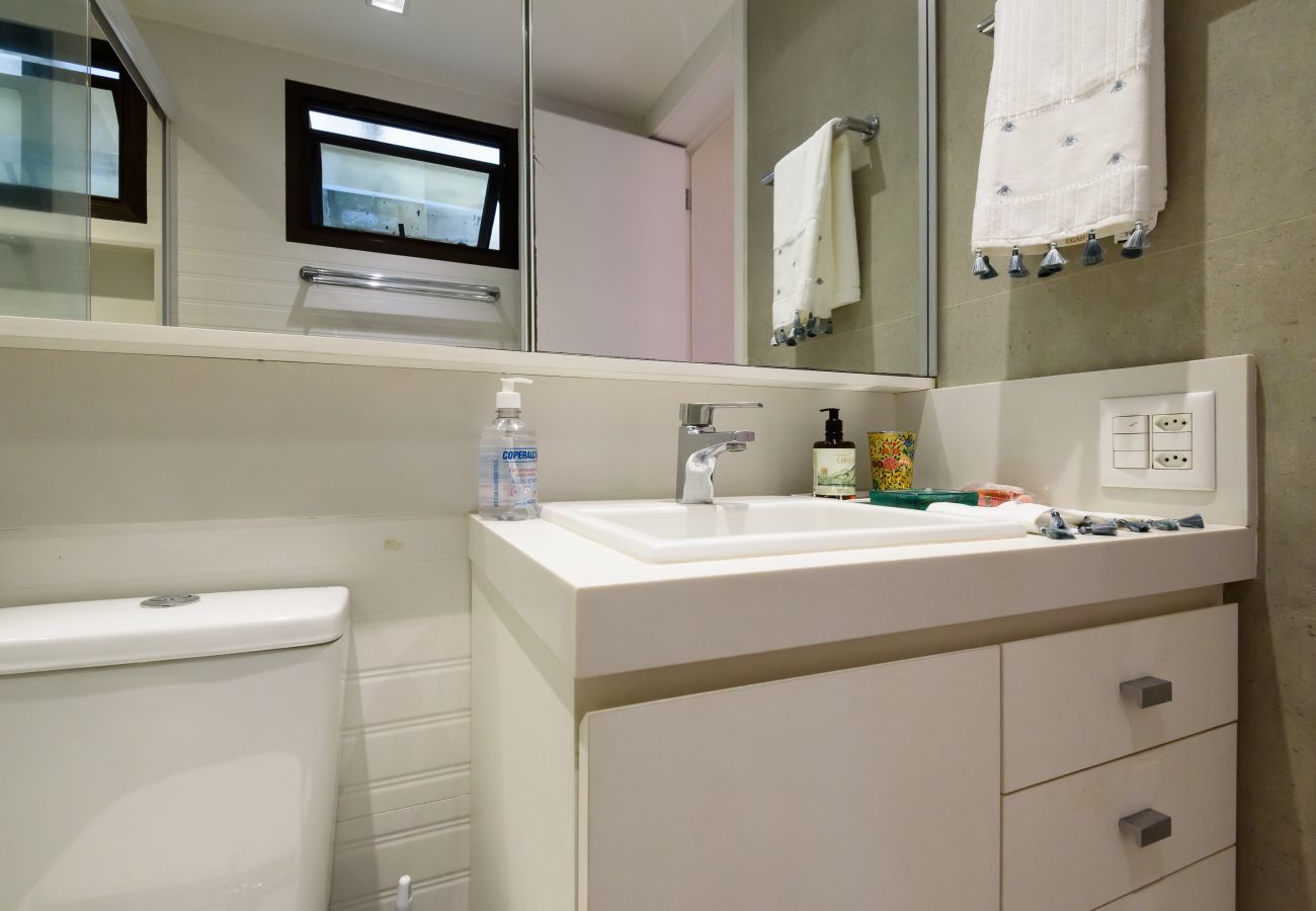 Aparthotel in Rio de Janeiro - MAR504| Flat luxuoso no Leblon 2 minutos da praia