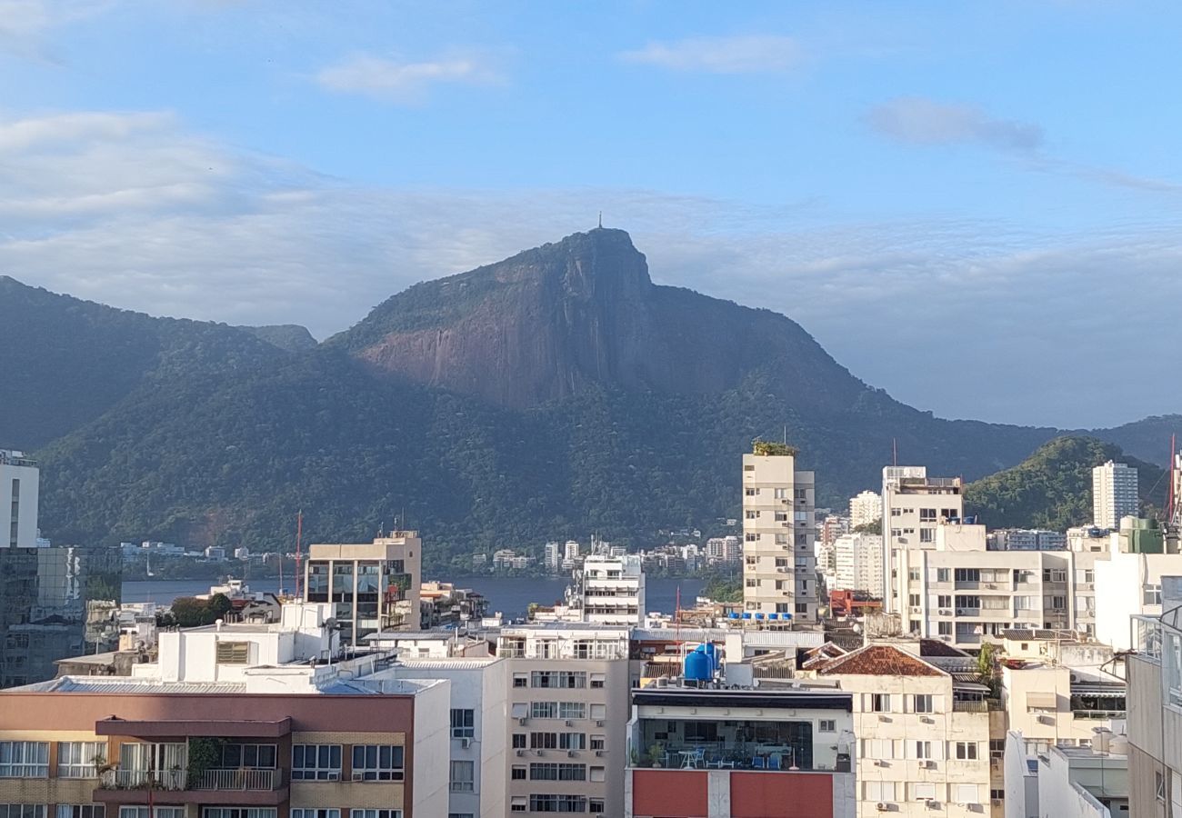Aparthotel in Rio de Janeiro - SOU403| Flat de 2 quartos na Praia de Ipanema