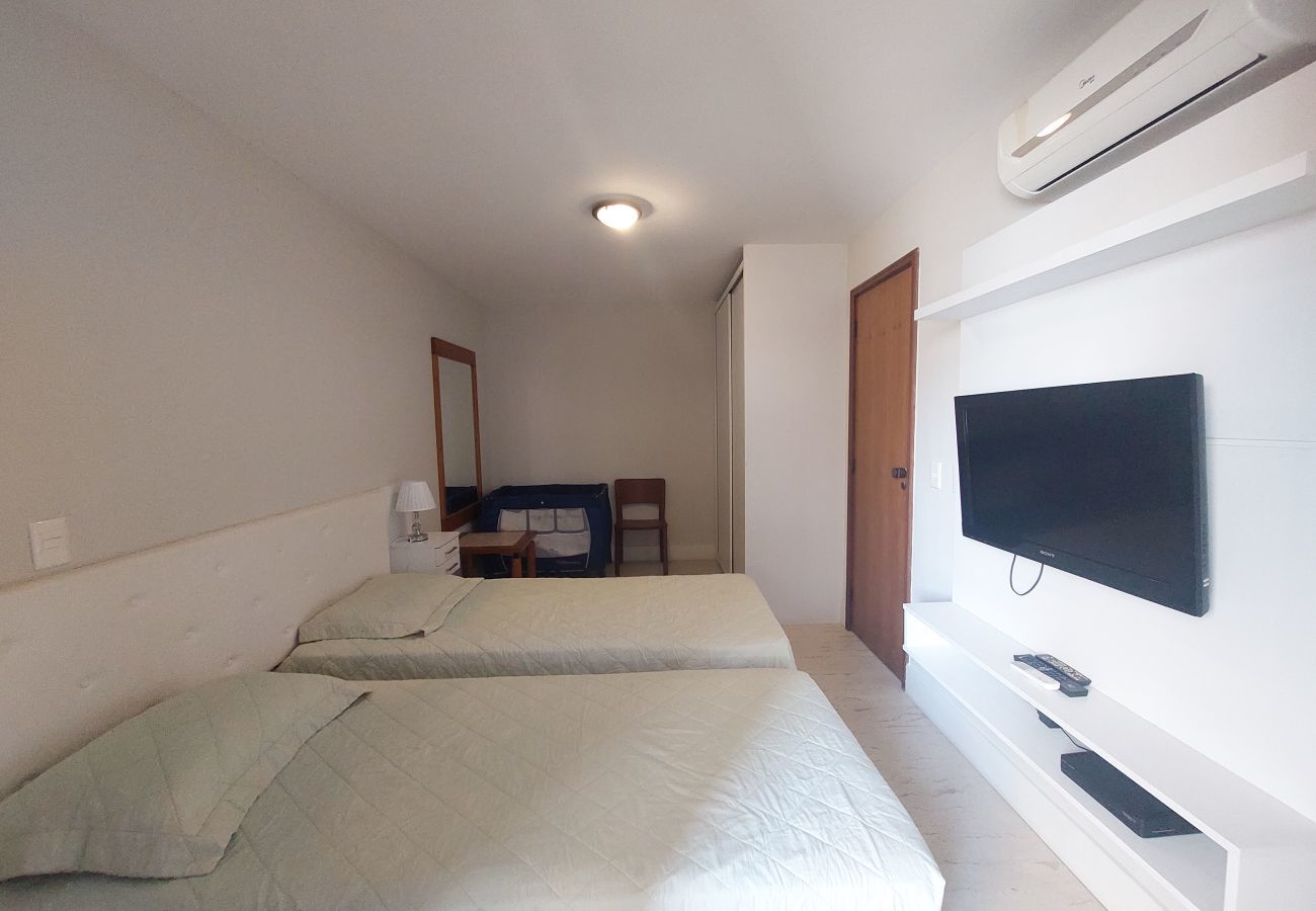 Aparthotel in Rio de Janeiro - SOU403| Flat de 2 quartos na Praia de Ipanema