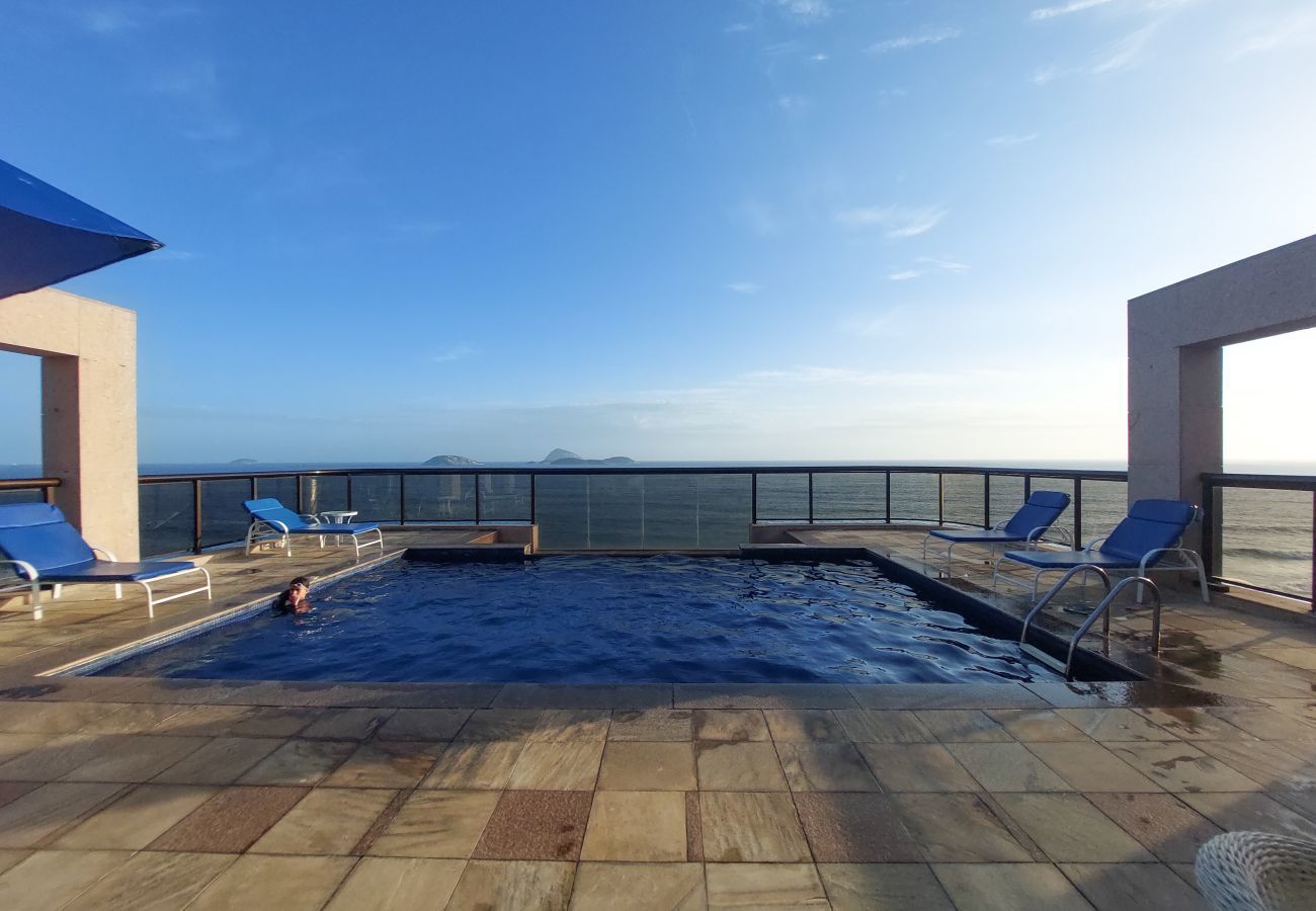 Aparthotel in Rio de Janeiro - SOU403| Flat de 2 quartos na Praia de Ipanema