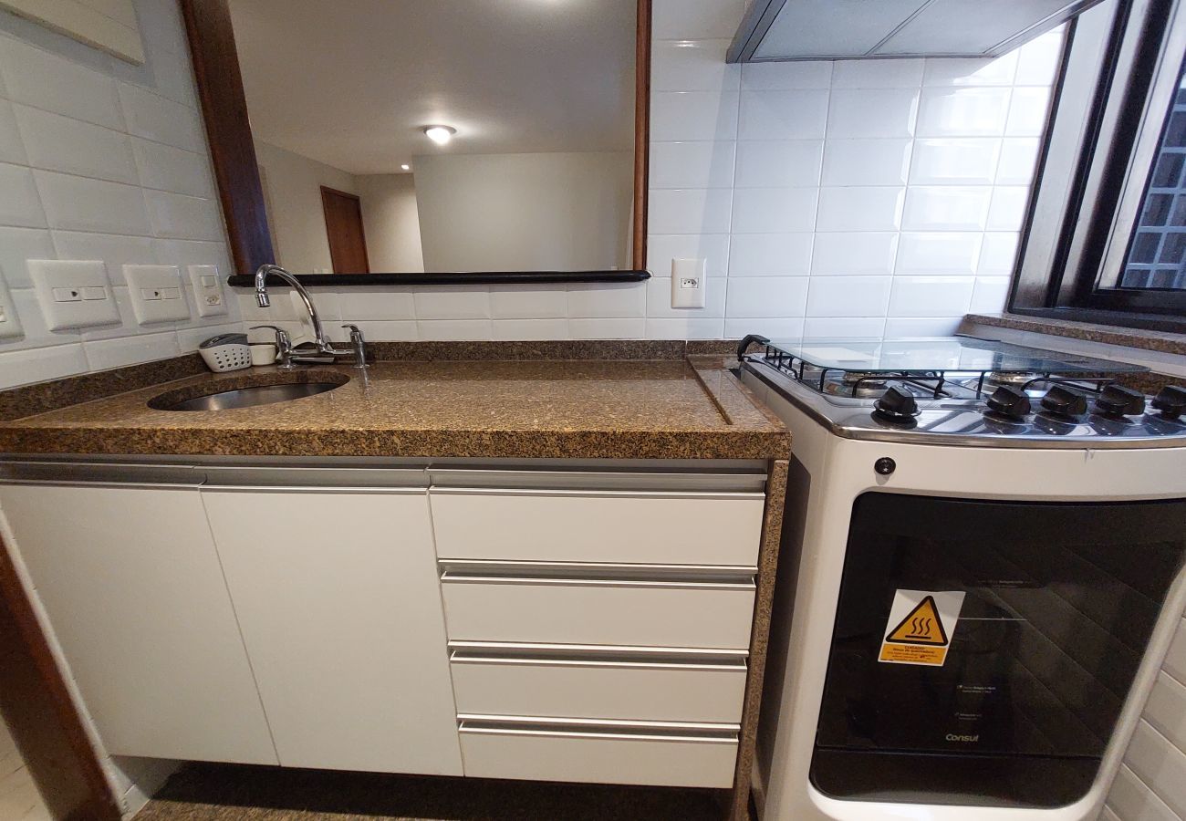 Aparthotel in Rio de Janeiro - SOU403| Flat de 2 quartos na Praia de Ipanema